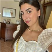 Chiara, studentessa universitaria con diploma di maturità perseguito nel liceo delle scienze umane offre aiuto studio o ripetizioni di storia, italiano e grammatica per elementari medie e superiori